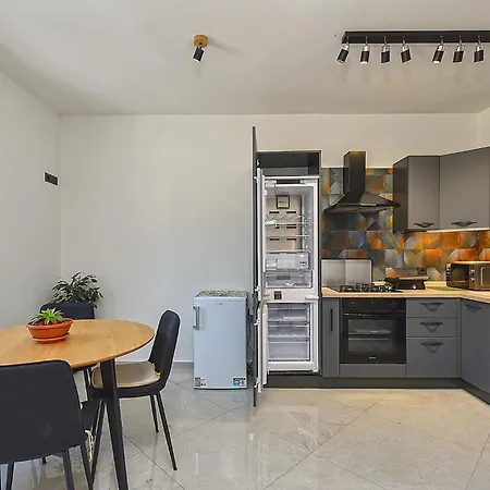 House 2387 度假居 普拉